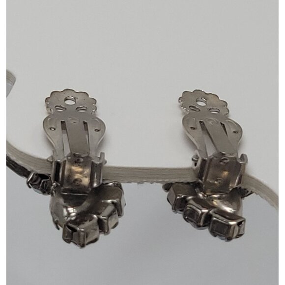 Vintage Aurora Borealis Rhinestone Clip-On Earrings Silver Tone Formal Sparkle - Picture 8 of 9